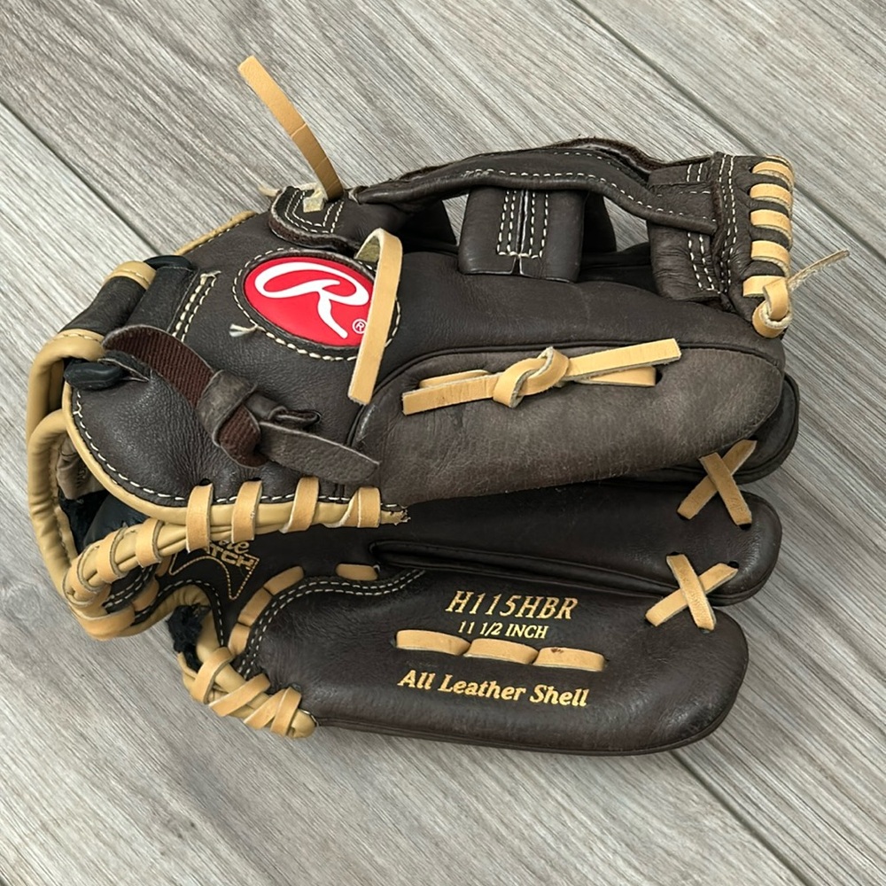 Rawlings Leather Baseball Glove Boys 11.5 inch EUC! H115HBR left hand glove